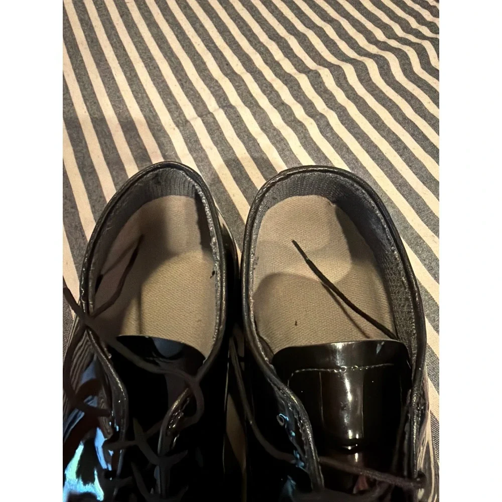 Vibram ****fits women***